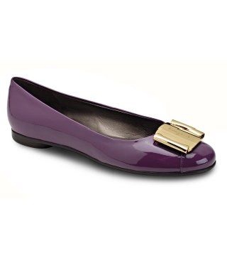 铜扣饰漆光紫平底鞋