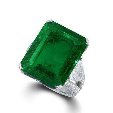 祖母绿及钻石戒指 
