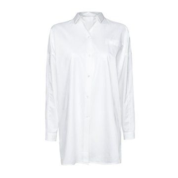 纯白色长袖衬衫