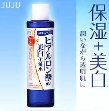 女人我最大推荐JUJU 高保湿玻尿酸+VC诱导体柔嫩美白化妆水